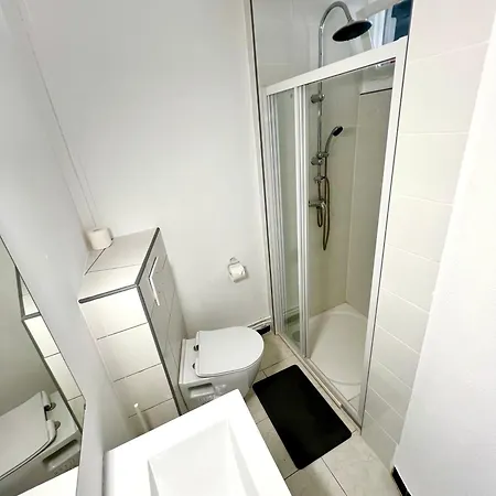 A A 80 Metres De La Plage, Renove, Climatise, Confort Апартаменты